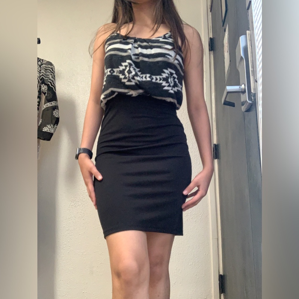 Short dress, Brand- And, size- Size, Colour- black and grey